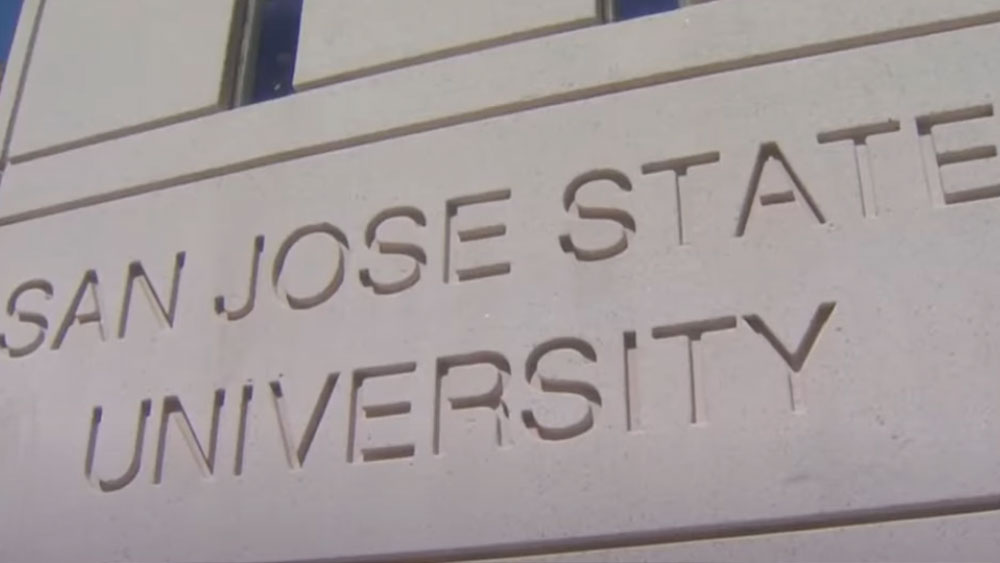 Photo of SJSU Gate